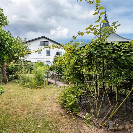 Fewo-loh4-sinsheim Апартаменты Зинсхайм